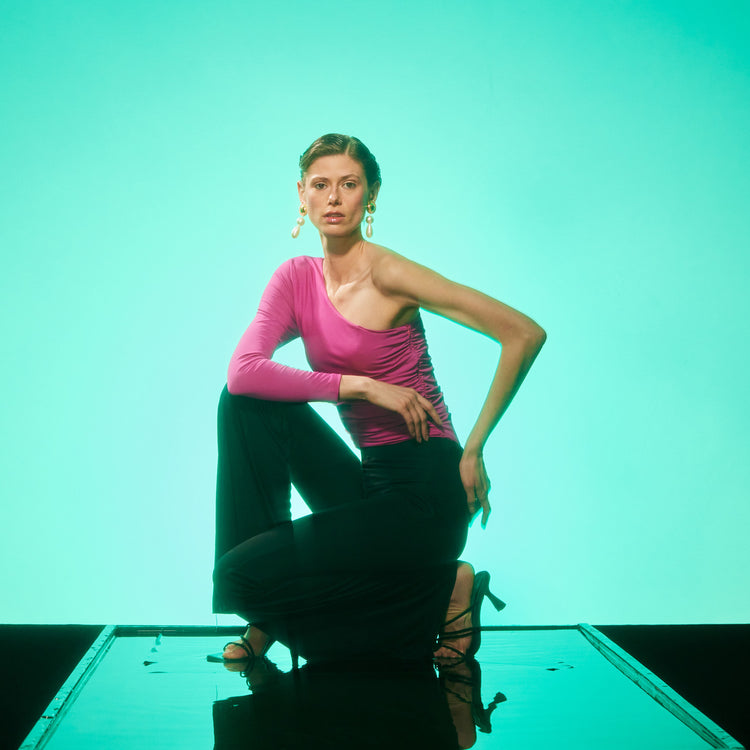 Jennifer One Shoulder Party Body In Pink