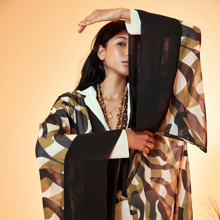 Wild Breeze Kaftan in Green & Black